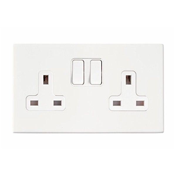 Hamln 70CSS2WH-W Switched Socket 2G 13A